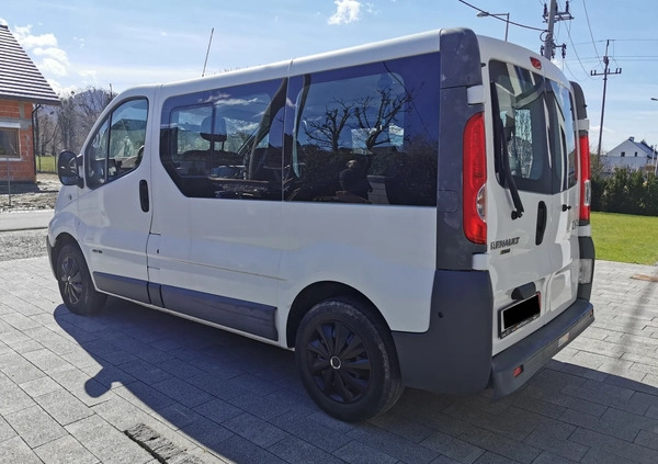 Renault Trafic cena 34000 przebieg: 129800, rok produkcji 2012 z Biała małe 46